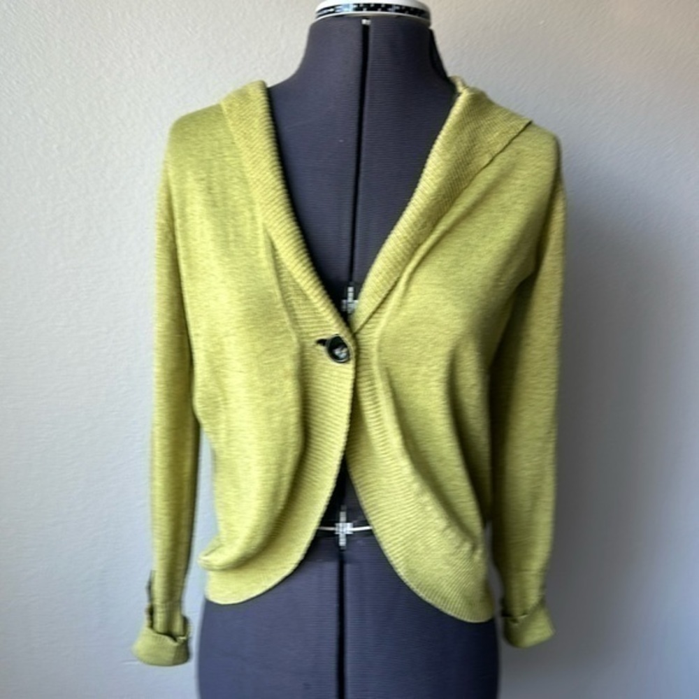 CAbi sweater chartreuse green size small soft girl button front